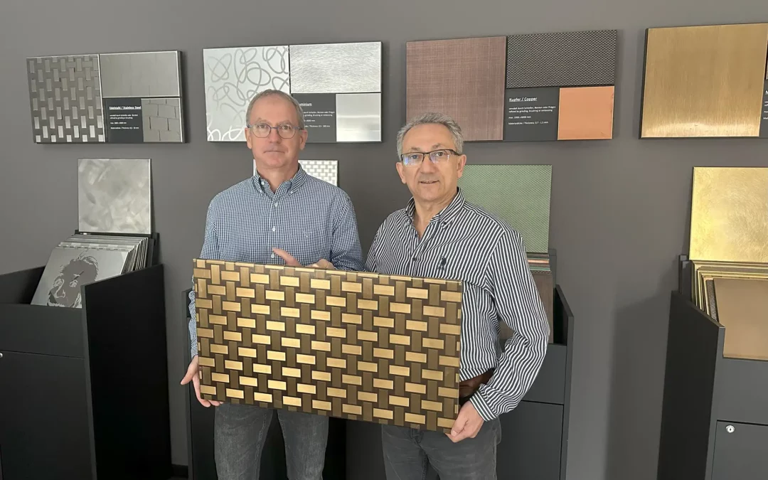Klaus Blaschke und Halil Alpaslan, Inox Schleiftechnik: „Innovative Oberflächen zu entwickeln ist unsere Leidenschaft“