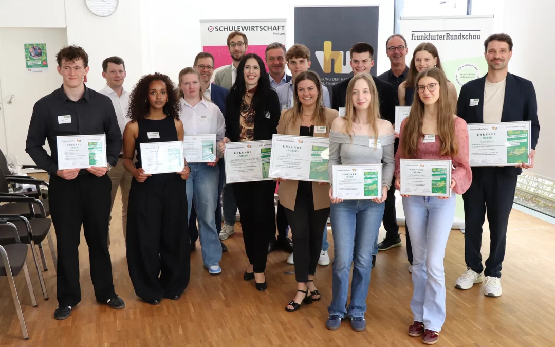 VhU und SCHULEWIRTSCHAFT: Kasseler Team siegt mit Zollanalyse